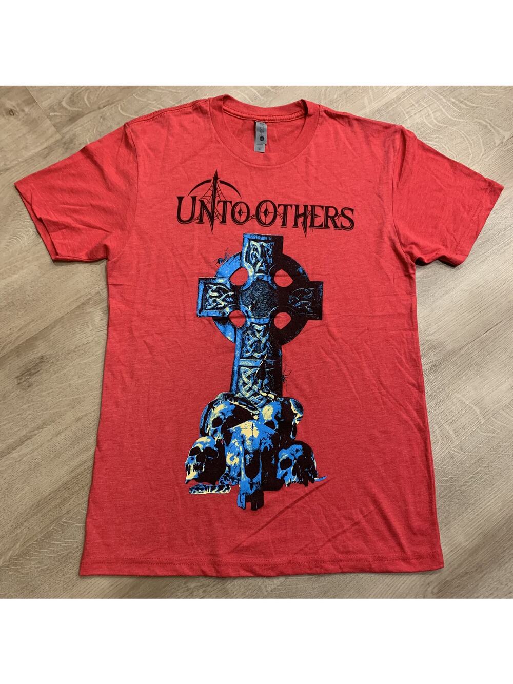 Unto Others Cross Skulls Band Tee T-Shirt Men's Small Heavy Metal Gothic Grunge